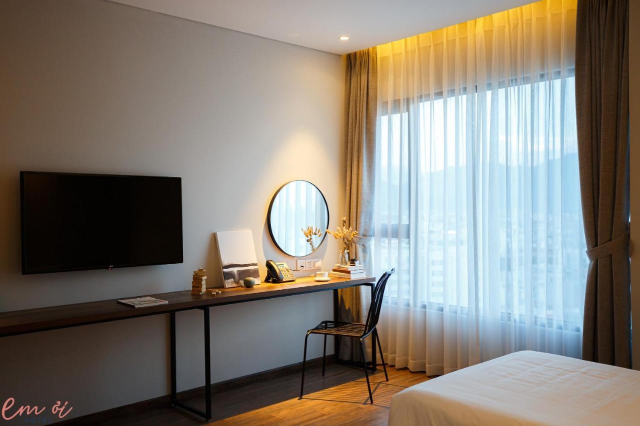נה טראנג Em Oi Boutique Hotel מראה חיצוני תמונה