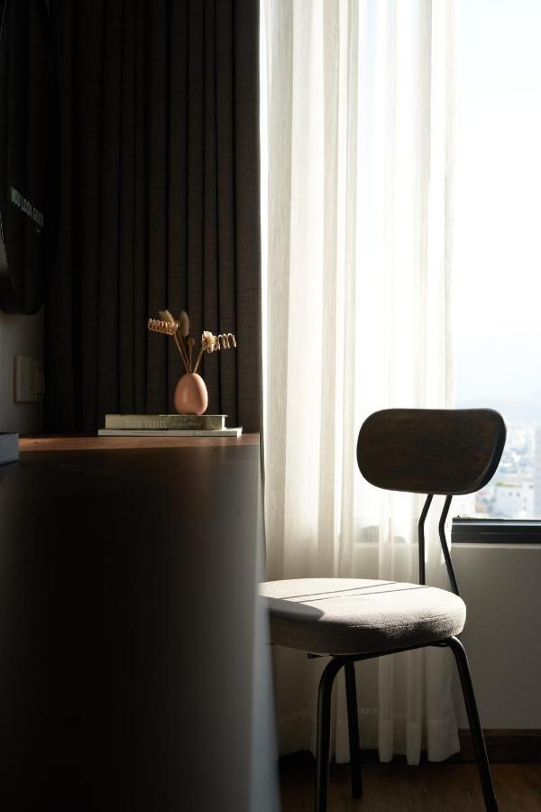 נה טראנג Em Oi Boutique Hotel מראה חיצוני תמונה