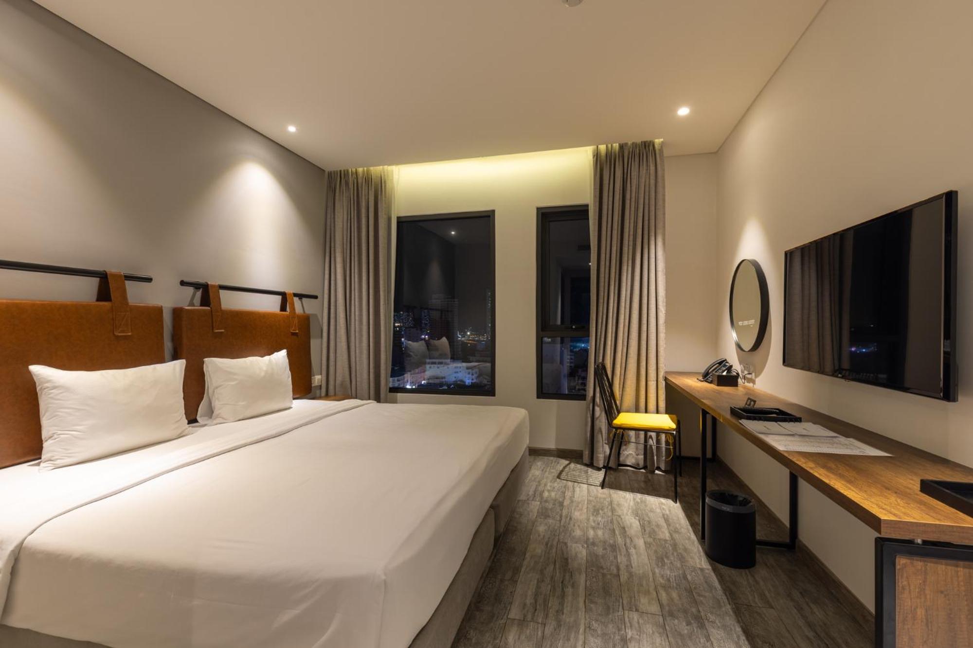 נה טראנג Em Oi Boutique Hotel מראה חיצוני תמונה