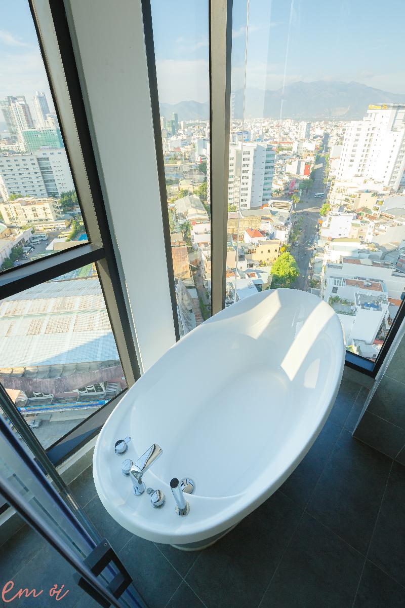 נה טראנג Em Oi Boutique Hotel מראה חיצוני תמונה