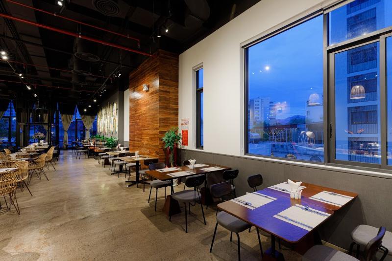 נה טראנג Em Oi Boutique Hotel מראה חיצוני תמונה